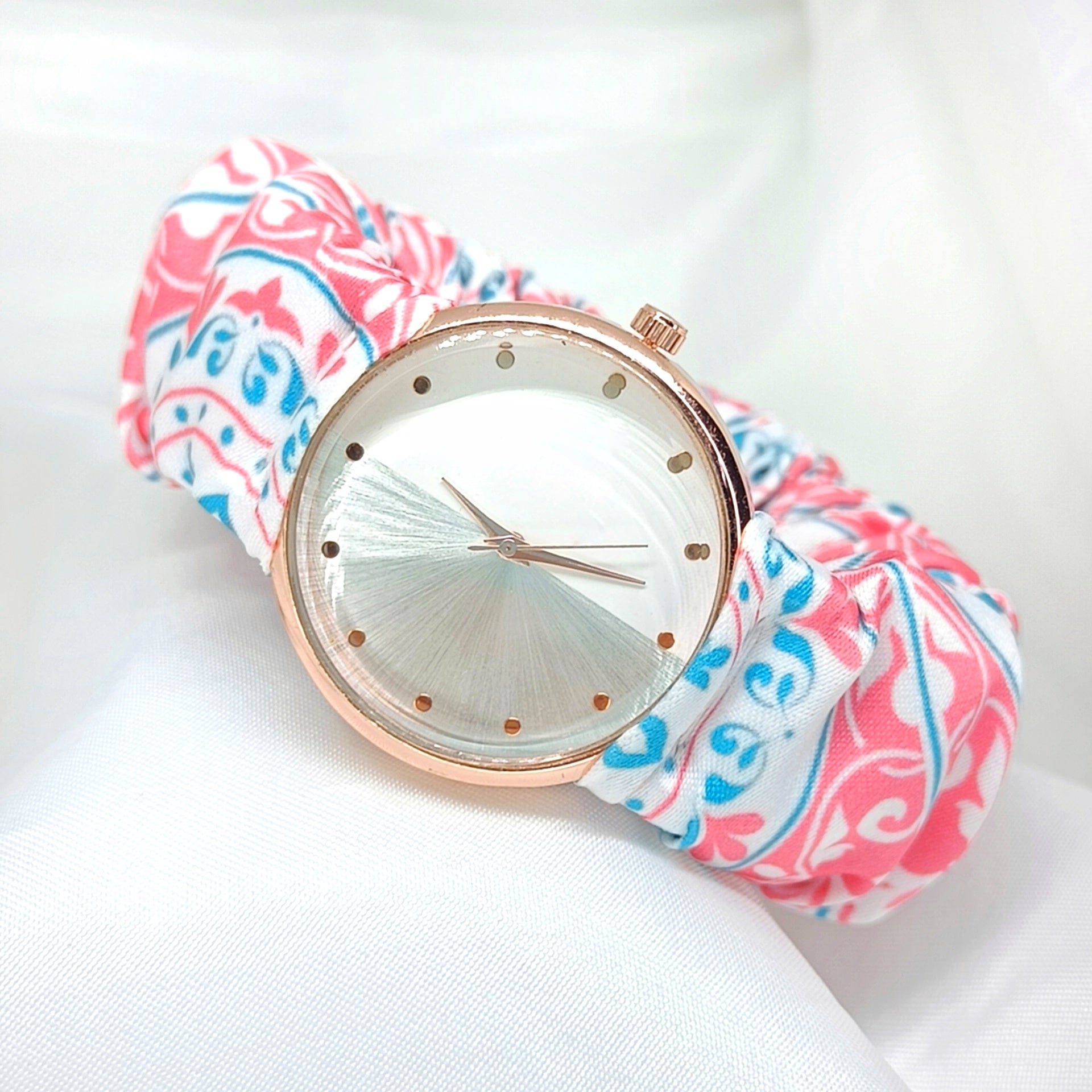 Vintage Charm - Fairy & Rose Printed Scrunchie Watch
