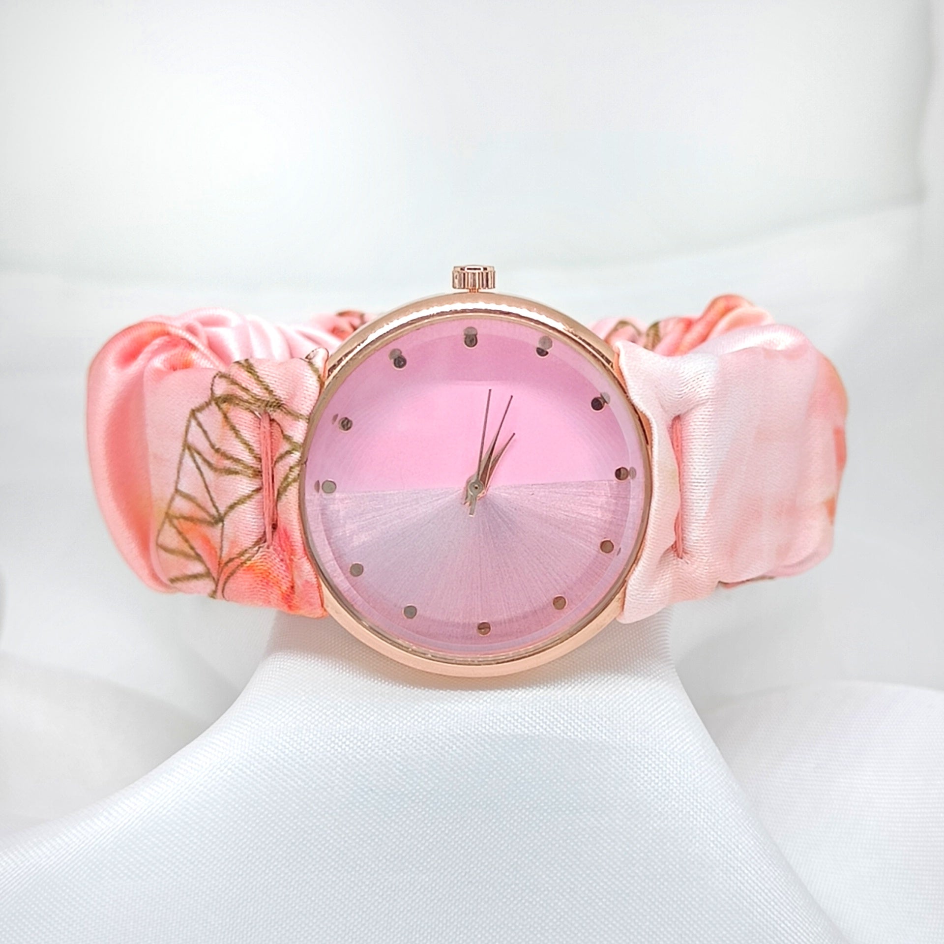Peach Sky - Fairy & Rose Printed Scrunchie Watch